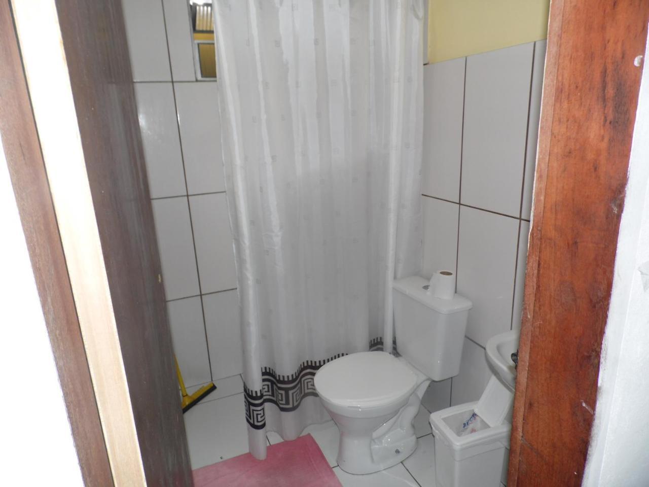 Livina Hostel باراتي المظهر الخارجي الصورة